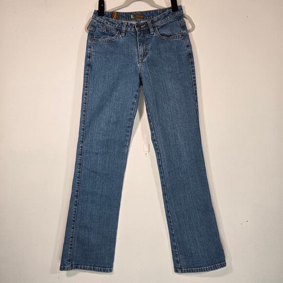 Wrangler Denim - Wrangler Aura Women's Straight Jeans. Size 4P Average.